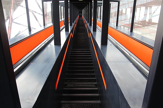 Treppe zum Besucherzentrum in der Kohlenwäsche, Zollverein. ©ruhrtropolis.de