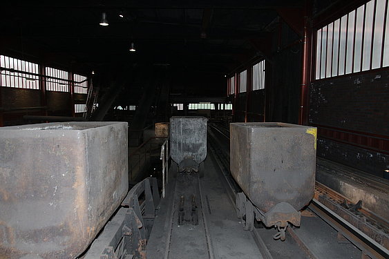 Loren-Zufahrt zur Wipperhalle, Zeche Zollverein. ©ruhrtropolis.de