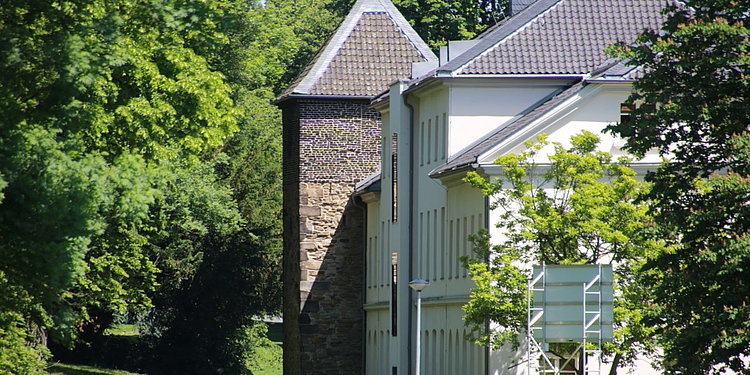 Wehrturm am Wirtschaftsgebäude. Schloss Borbeck, ©ruhrtropolis.de